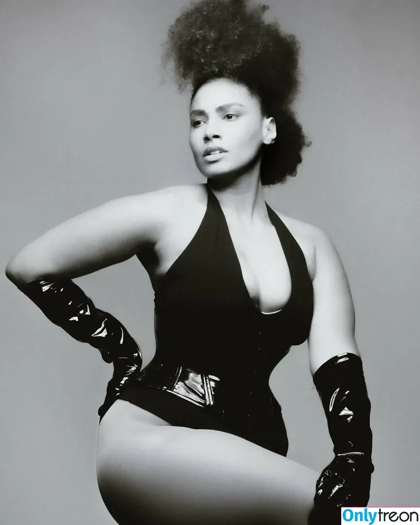 Shadia Ampadu nude photo #0009 (shadia_model)