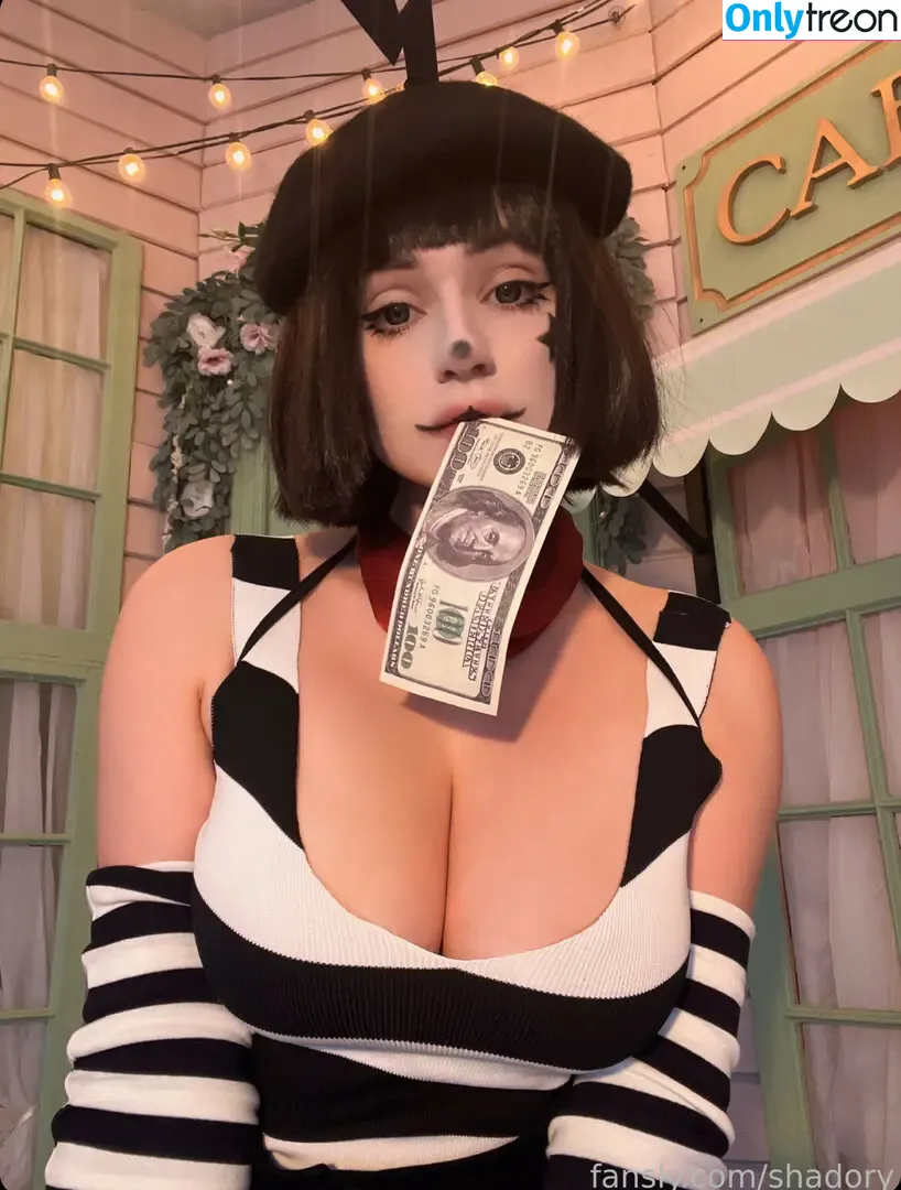 Shadory nude photo #1164 (Shadorycos / shadory_cos)