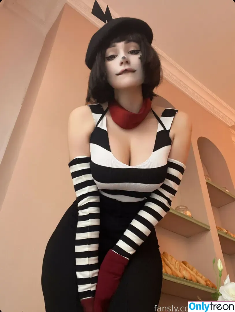 Shadory nude photo #1170 (Shadorycos / shadory_cos)