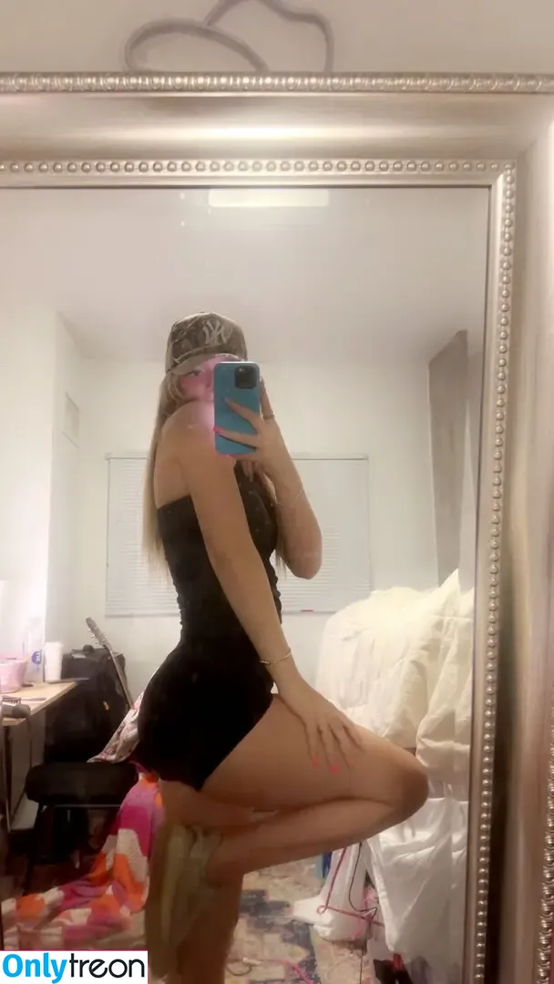 Shae Smolik nude photo #0170 (shaesmolik)