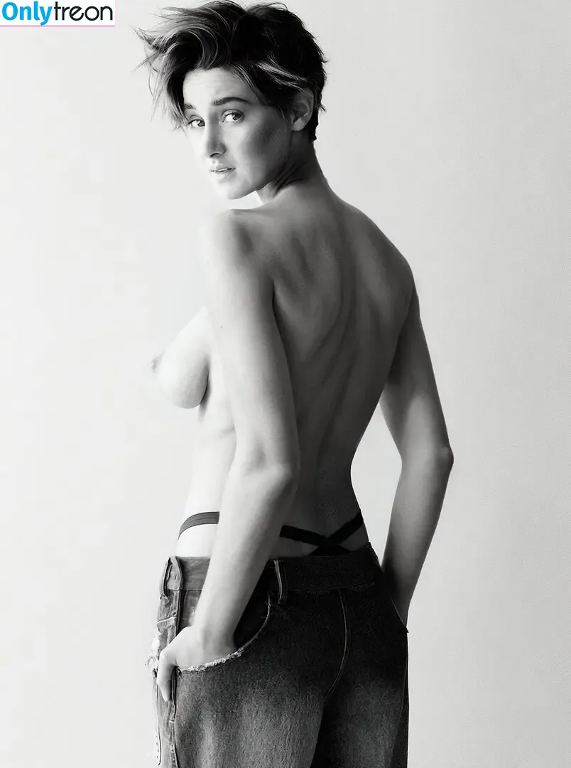 Shailene Woodley nude photo #0211 (shailenewoodley)