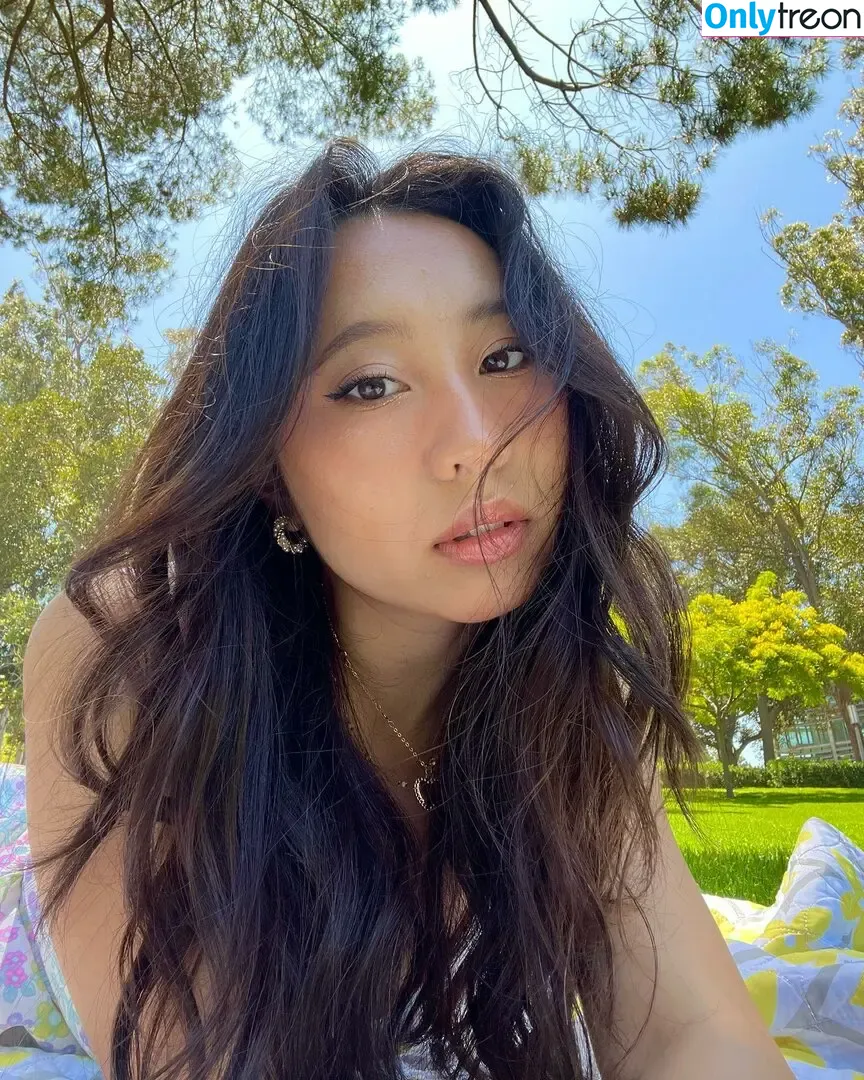 Shaina Cha nude photo #0002 (shaina_cha_)