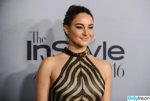 Shaliene Woodley / shailenewoodley nude photo #0581