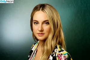 Shaliene Woodley / shailenewoodley nude photo #0616