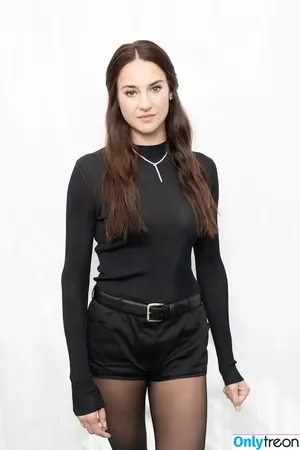 Shaliene Woodley / shailenewoodley nude photo #0688