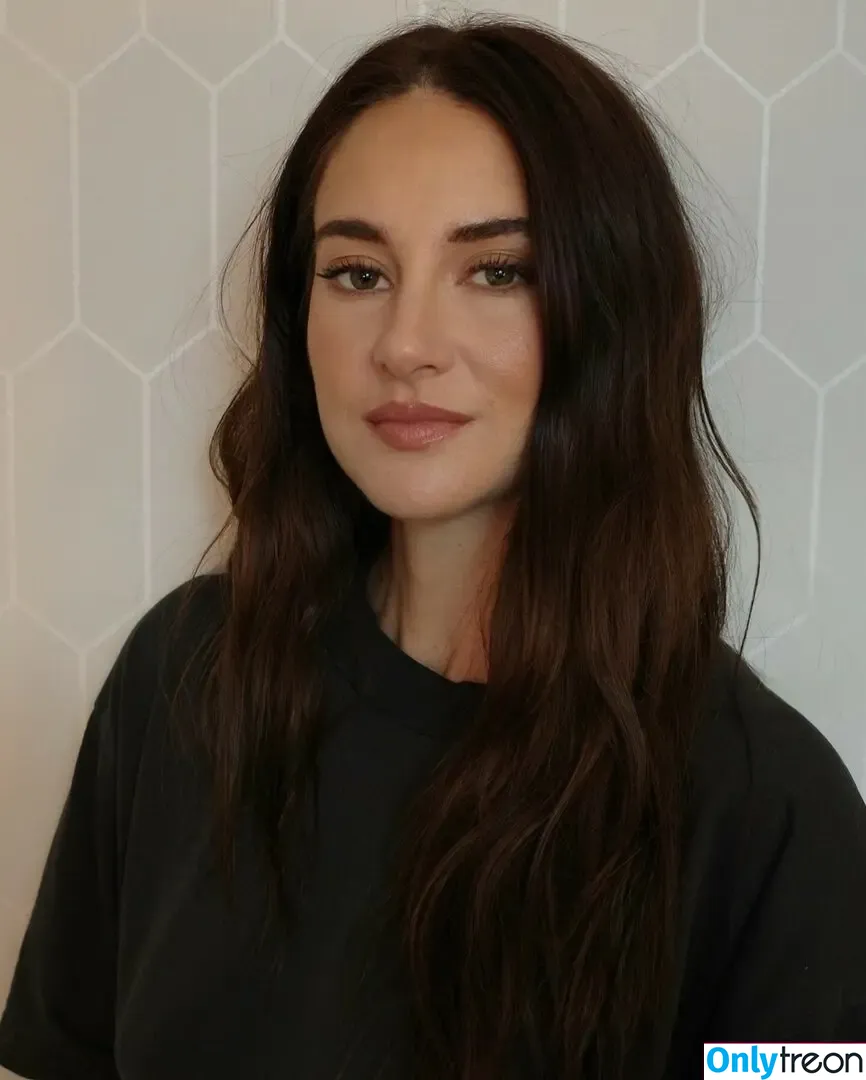 Shaliene Woodley nude photo #0713 (shailenewoodley)