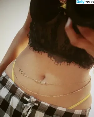 Shambhavi Singh / shambhavi1997 nude photo #0006