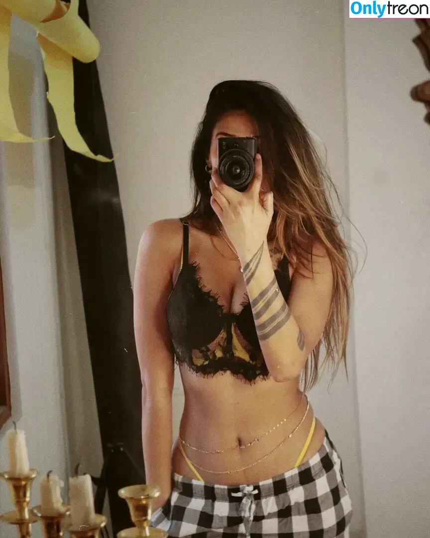 Shambhavi Singh nude photo #0007 (shambhavi1997)
