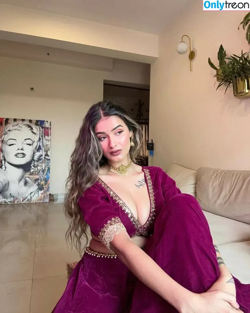 Shambhavi Singh nude photo #0034 (shambhavi1997)