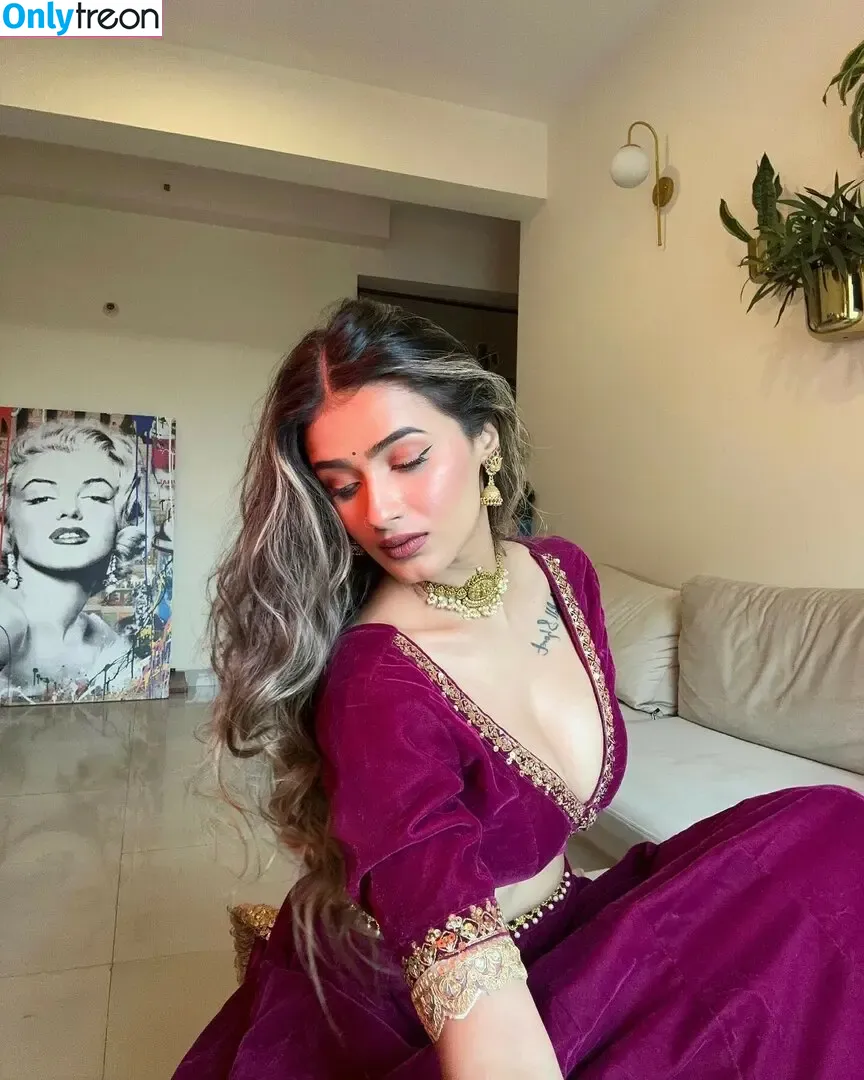 Shambhavi Singh nude photo #0037 (shambhavi1997)