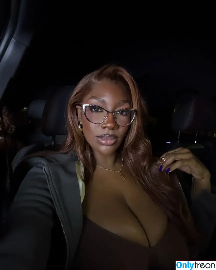 Shani Jamilah nude photo #0026 (shanijamilah / shanijamilahtv)