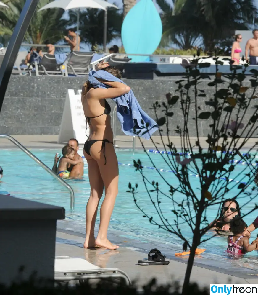 Shantel VanSanten nude photo #0649 (therealshantel)