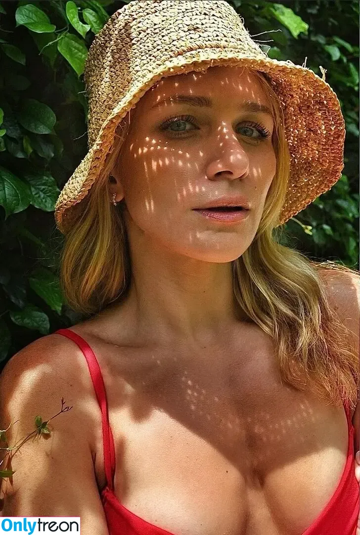 Shantel VanSanten nude photo #0672 (therealshantel)