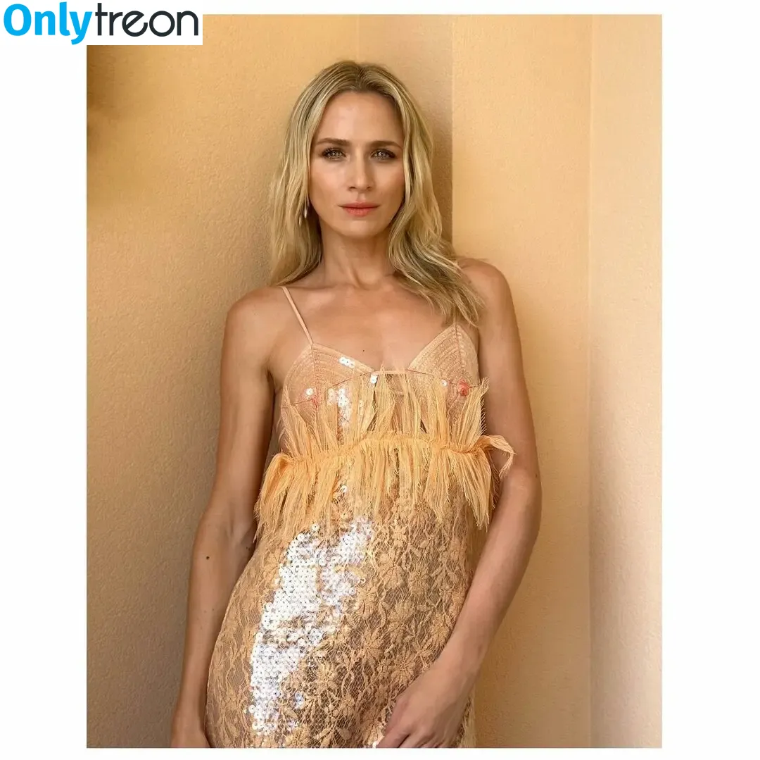 Shantel VanSanten голая photo #0763 (therealshantel)