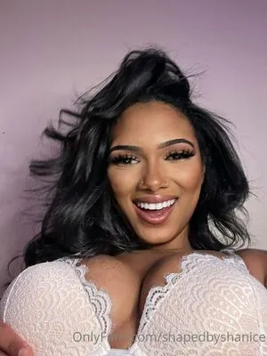 shapedbyshanice / shapesbyshanice nude photo #0009