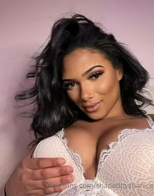 shapedbyshanice / shapesbyshanice nude photo #0016