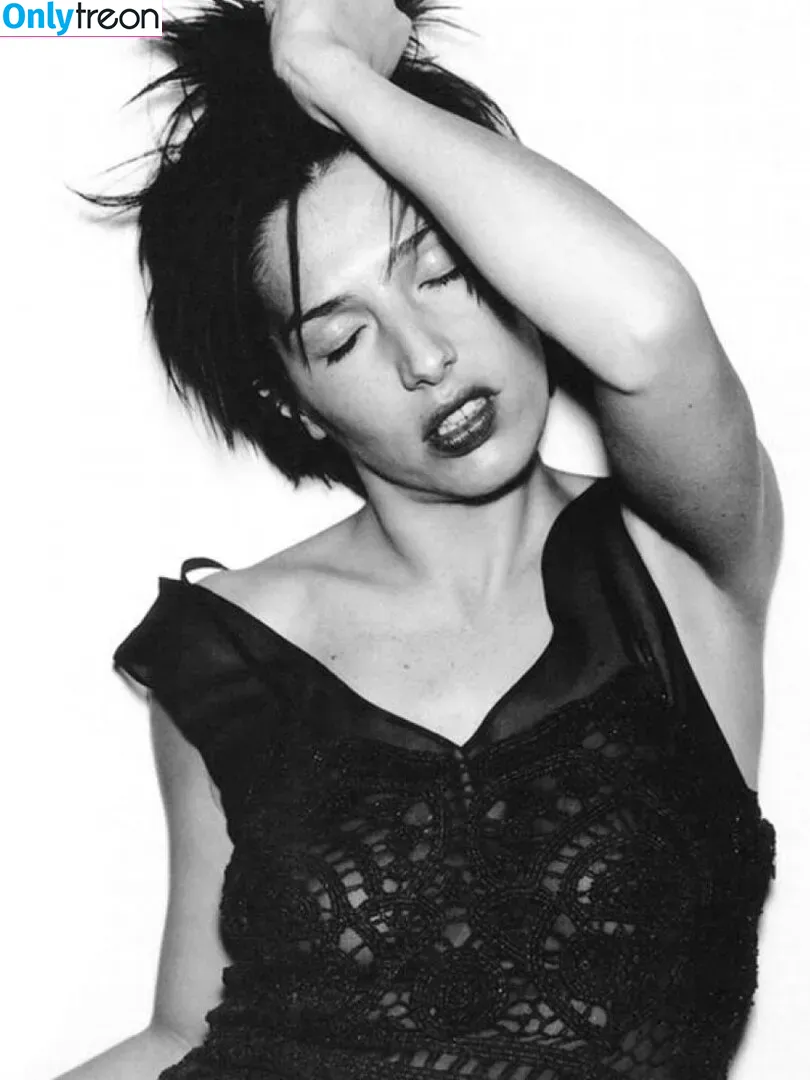 Sharleen Spiteri голая photo #0007 (sharleenspiteri)