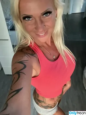  nude photo #0001