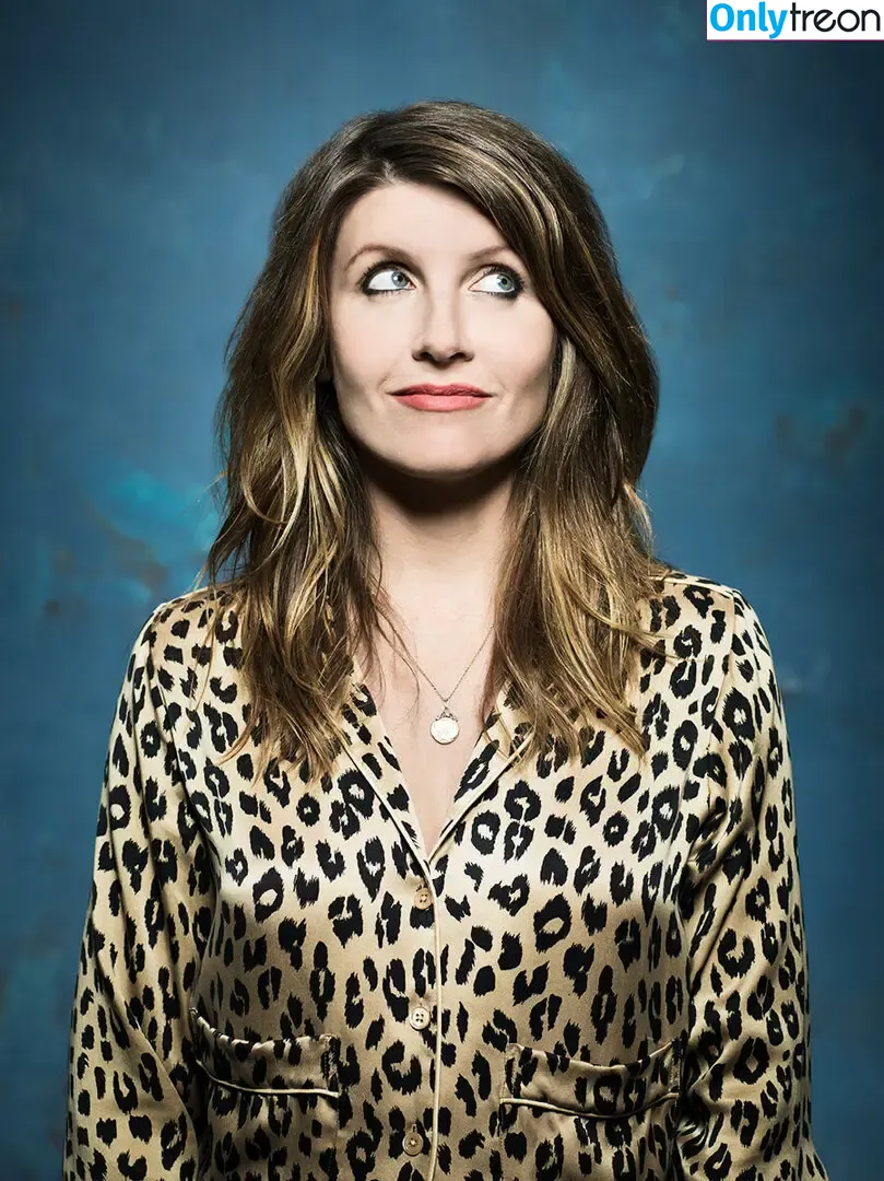 Sharon Horgan голая photo #0002 (sharonhorgan)