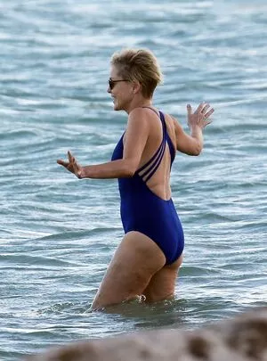 Sharon Stone / search / sharonstone фото голая #0283