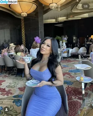 Sharon Tran / Valentina_Lane / sharonness / sharontran nude photo #0002