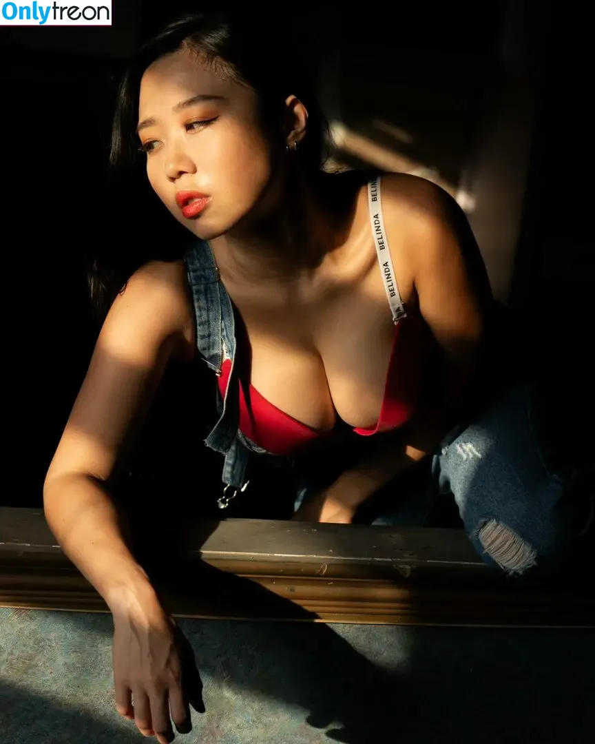 Sharon Wei nude photo #0166 (pyroman.tw / pysharon.tw)