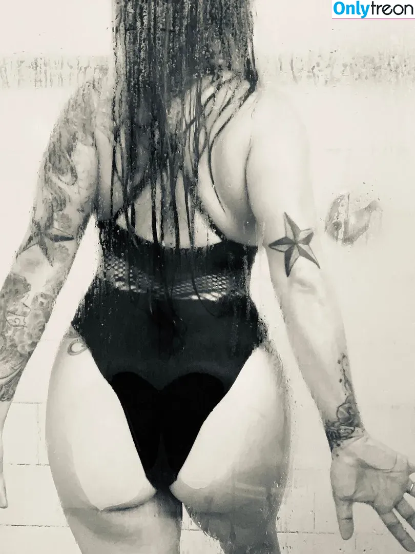 Shaul Guerrero nude photo #0021 (Miss Nyxon / ShaulGuerrero)