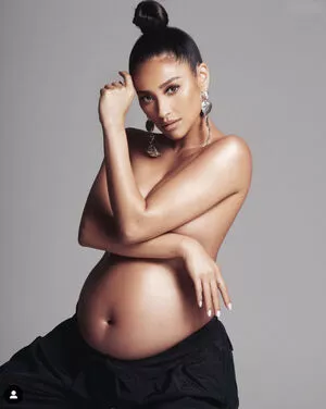 Shay Mitchell / shaymitchell фото голая #0373