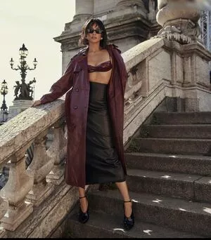Shay Mitchell / shaymitchell фото голая #0378