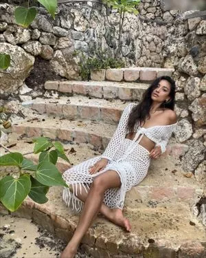 Shay Mitchell / shaymitchell фото голая #0498