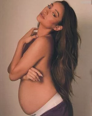 Shay Mitchell / shaymitchell фото голая #0512