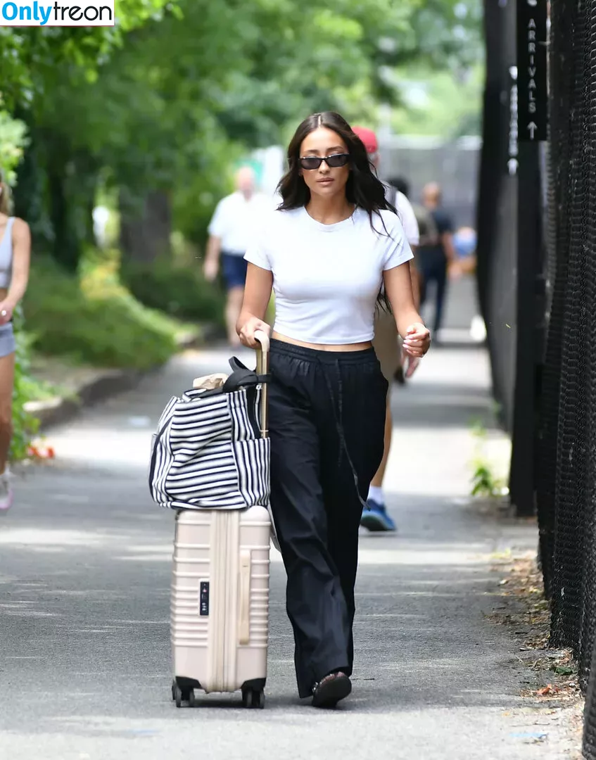 Shay Mitchell голая photo #0430 (shaymitchell)