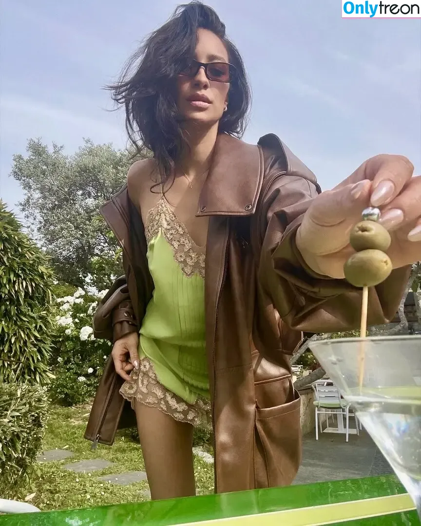 Shay Mitchell nude photo #0747 (shaymitchell)