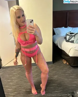 Shazza McKenzie / ShazzaMcKenzie / shaylamckenzie / shazza_mckenzie nude photo #0451