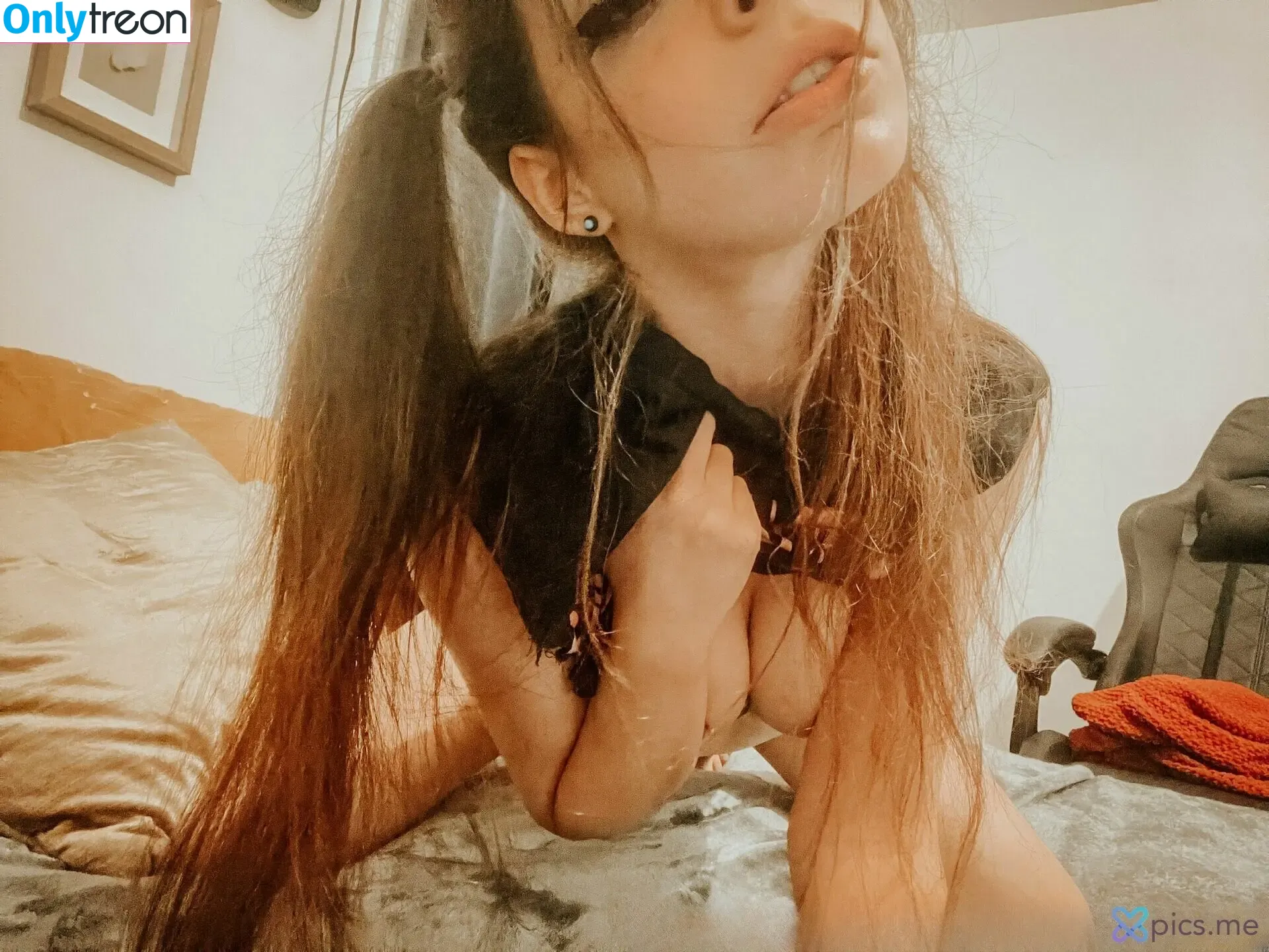 Shegavemethree голая photo #0242 (Del The Donutshop Girl / itsmikeray)