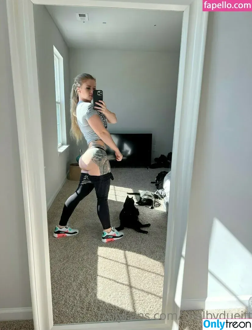 Shelby Dueitt голая photo #0042 (shelby.dueitt / shelbydueitt)