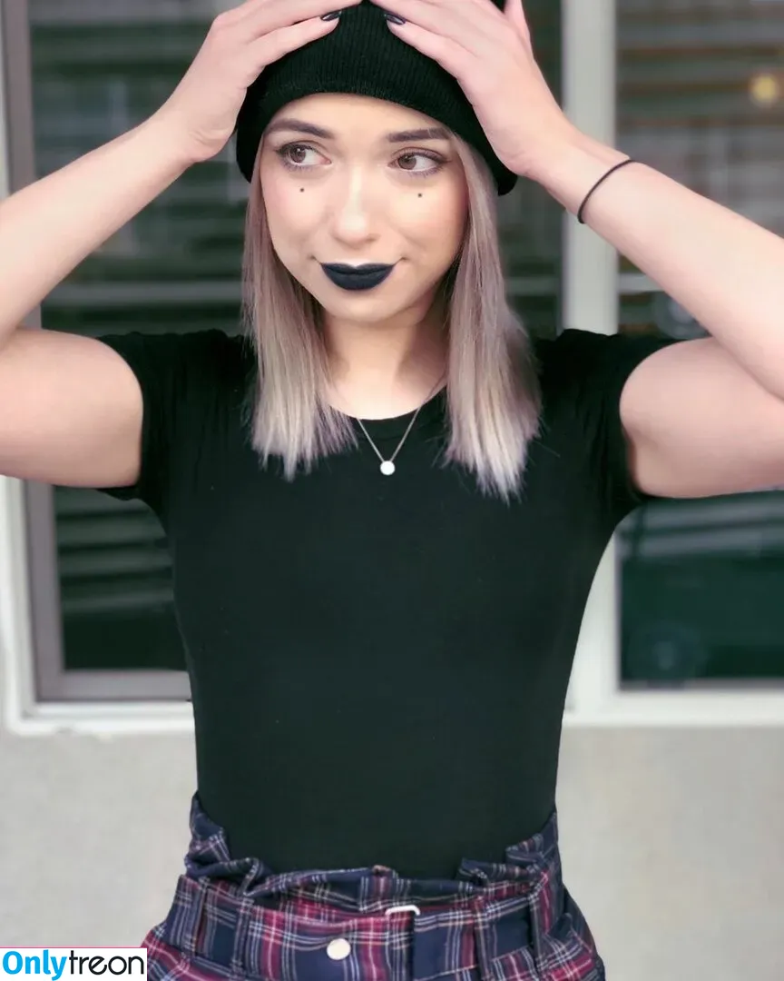 shelbygraces голая photo #0032 (Shubble)