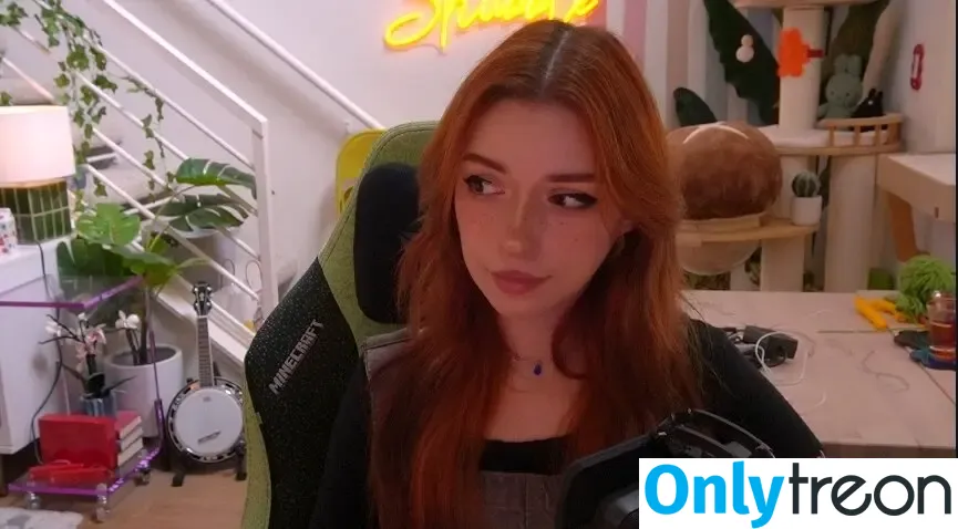 shelbygraces голая photo #0505 (Shubble)