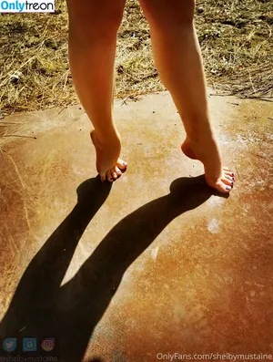  nude photo #0004