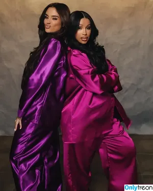 Shelley Louise / shelleylouise100 / shelleyuncensored nude photo #0043