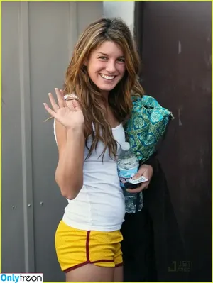 Shenae Grimes / shenaegrimesbeech фото голая #0016