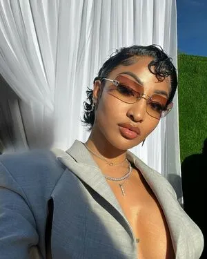 Shenseea фото голая #0034