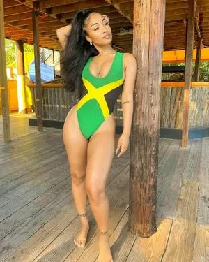 Shenseea фото голая #0047