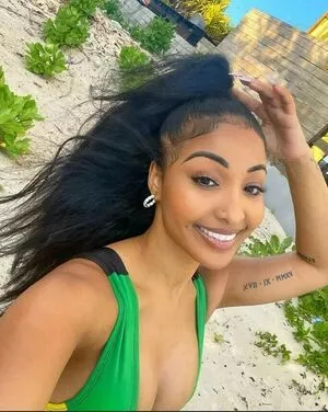 Shenseea фото голая #0070