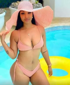 Shenseea фото голая #0124