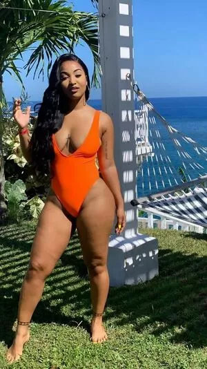 Shenseea фото голая #0133