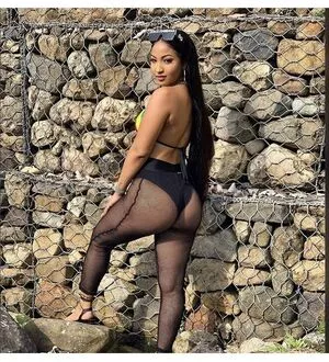 Shenseea фото голая #0141