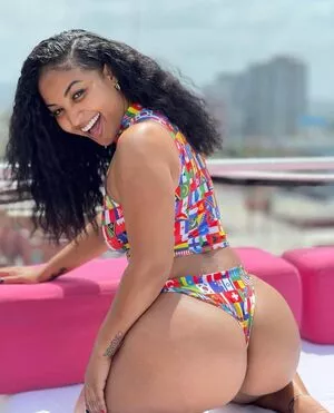 Shenseea фото голая #0164