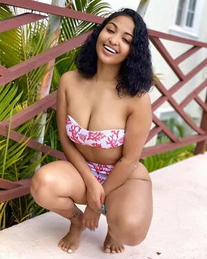 Shenseea фото голая #0198