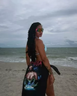 Shenseea фото голая #0238